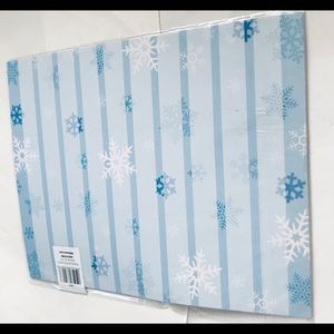 New 90 Snowflake Address Labels Blue and White Snowflakes